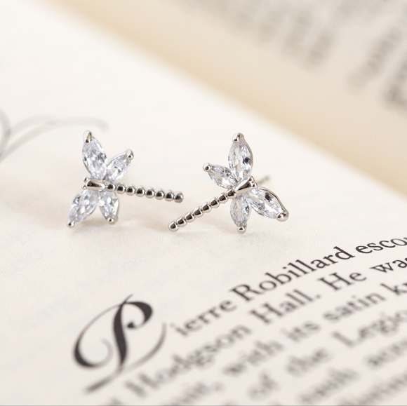Sparkling Dragonfly Studs - Only 4 left! - Picture 5 of 9